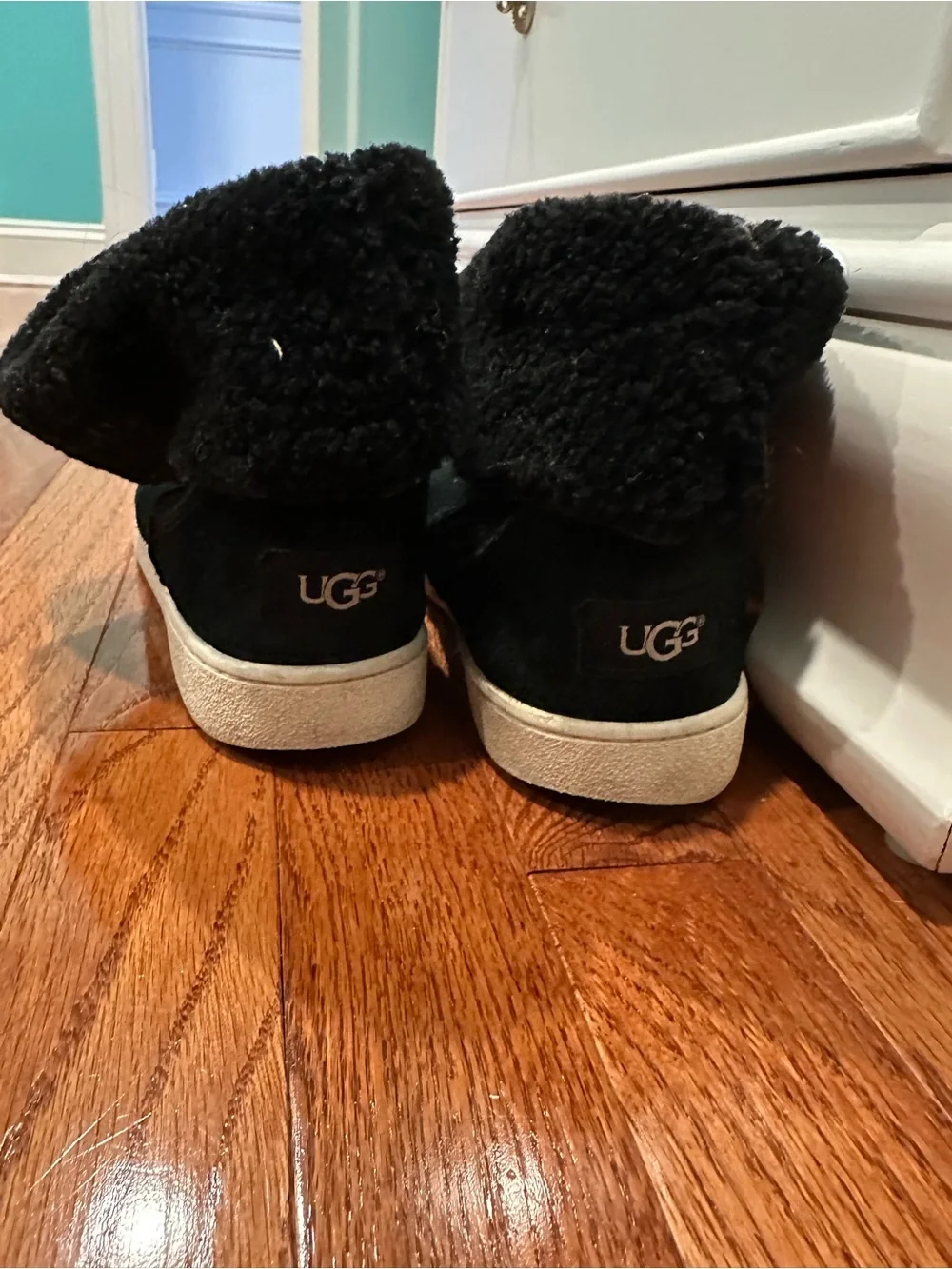 Women's UGG Black Faux-Shearling Ankle Boot Sneaker